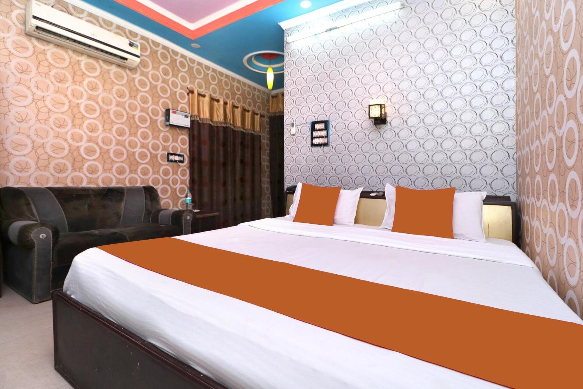 Hotel O Heaven Shāhpur Exteriör bild